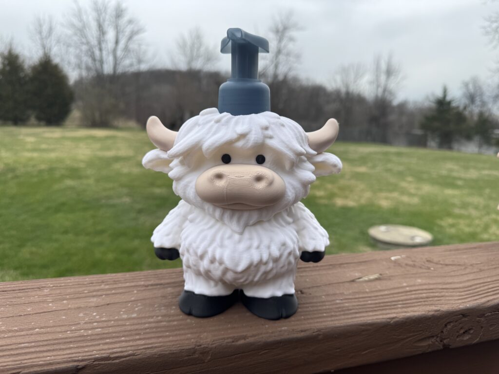 Highland cow soap holders in five colors