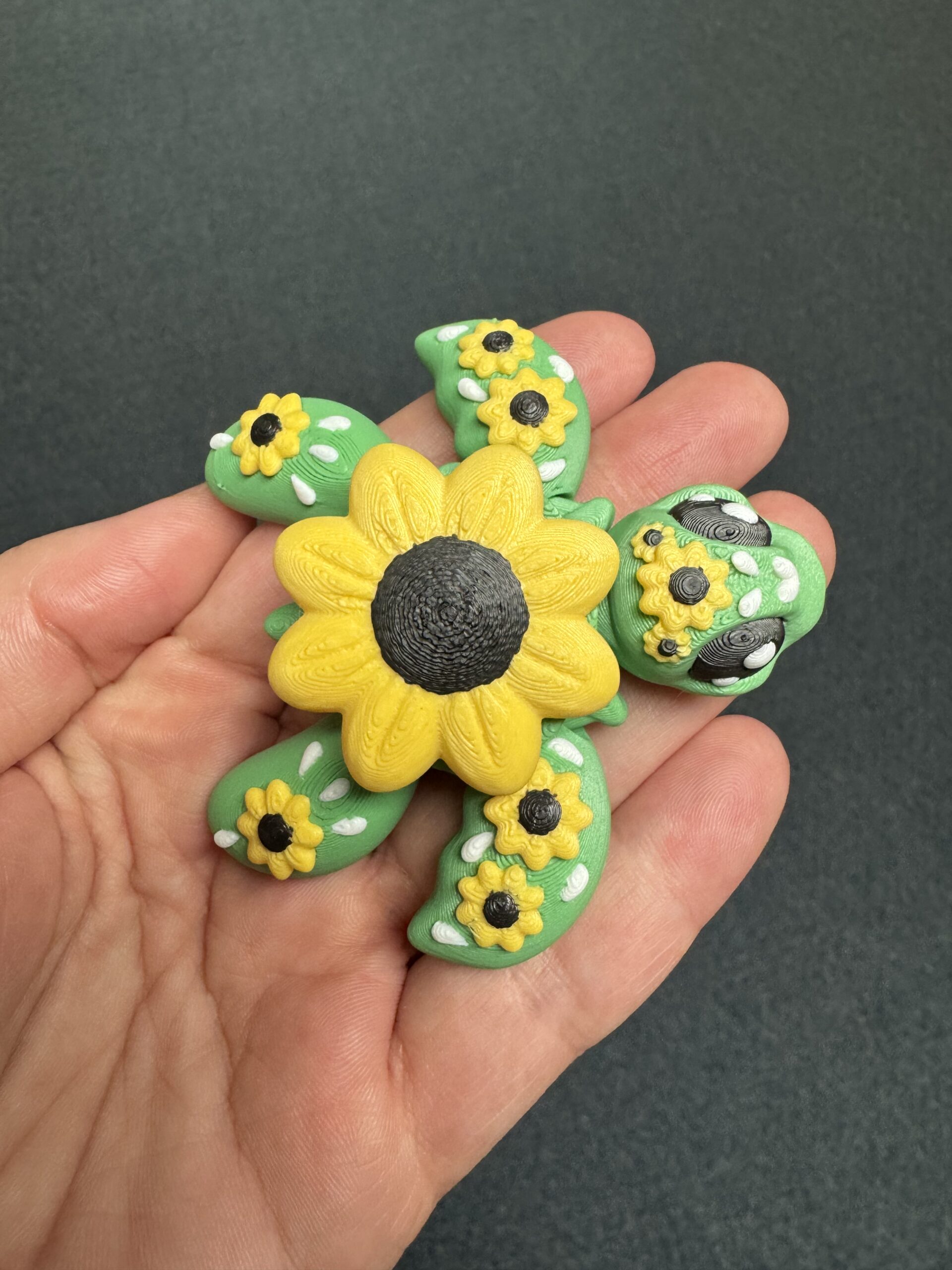 Articulated/Flexi Sunflower Turtle