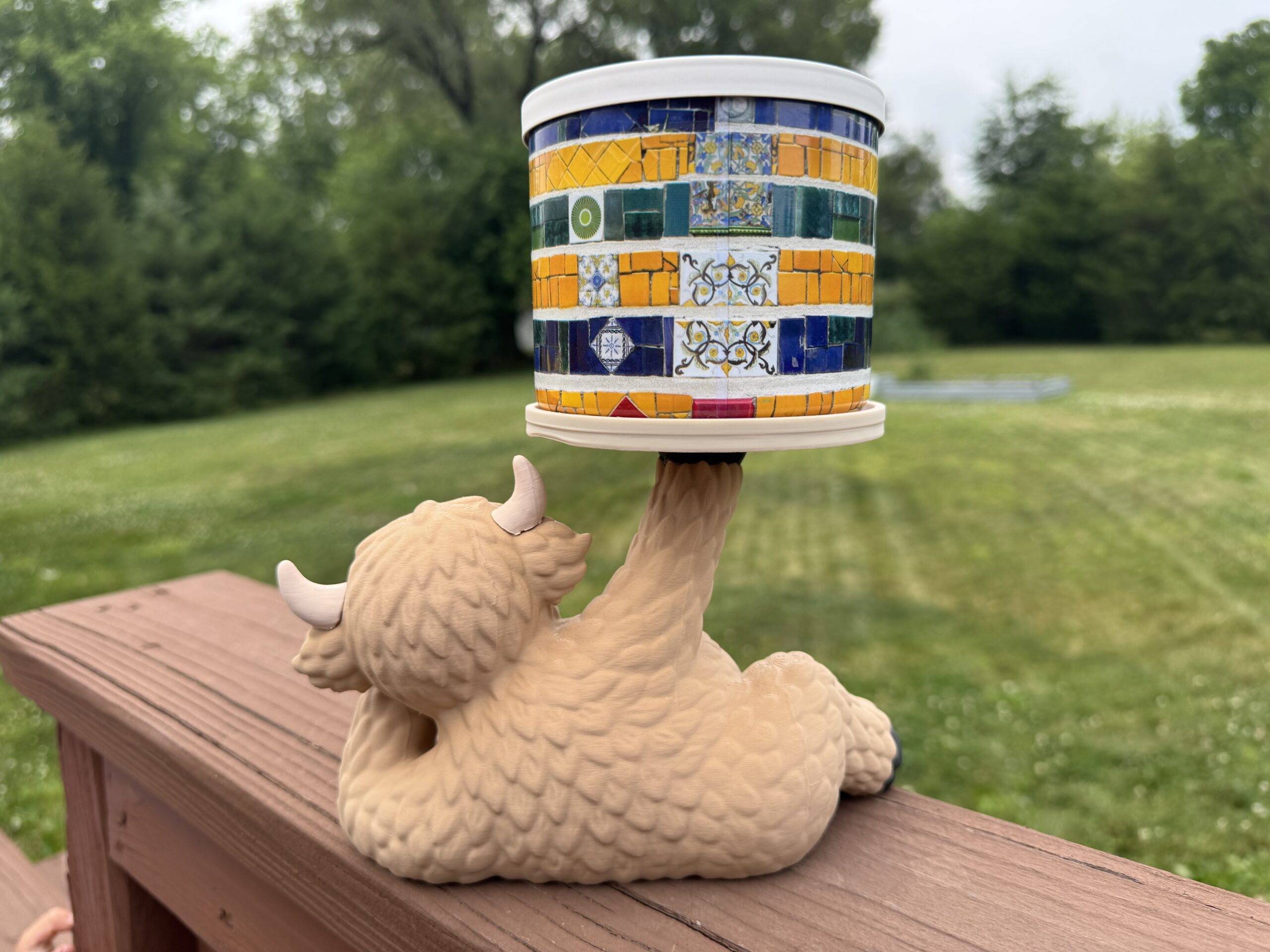 Highland Cow Candle Stand - Image 2