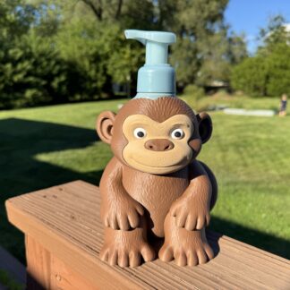 🐒🕯️ Go Bananas for the Ultimate 2-in-1 Monkey Holder! 🧼🐒